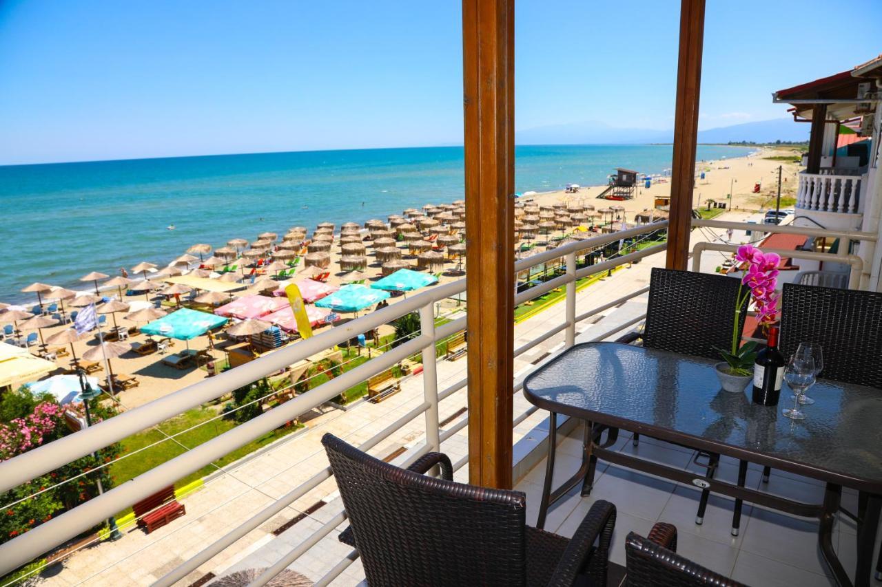 Villa Vera Olympiakí Aktí Esterno foto